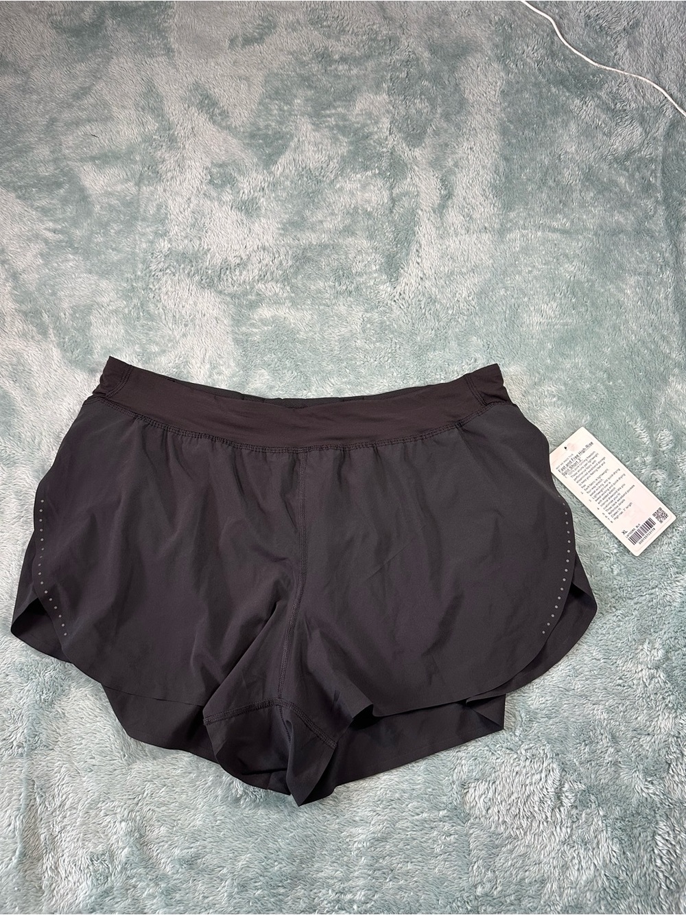 Lululemon Women’s Black Fast and Free High Rise Split Short
